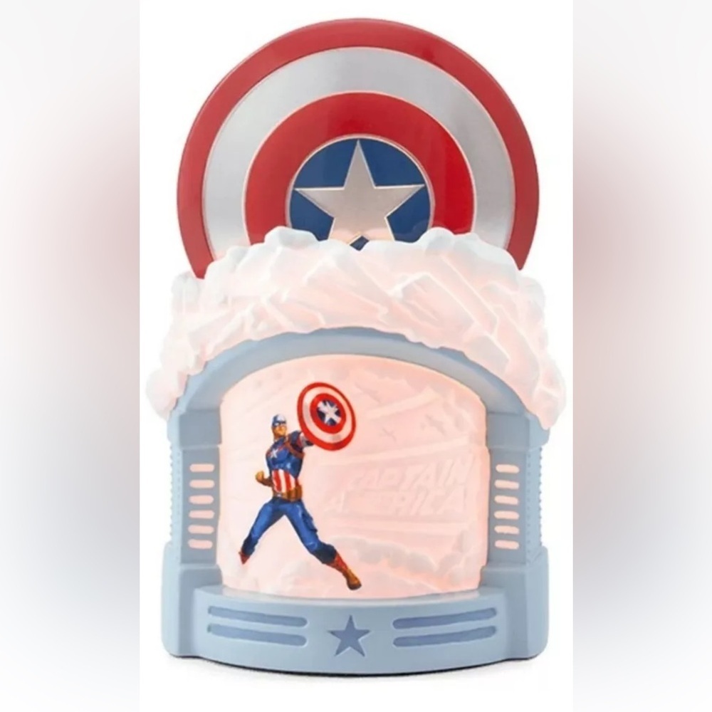 NWT Scentsy Marvel Captain America Wax Full Size Fragrance Warmer Original Box